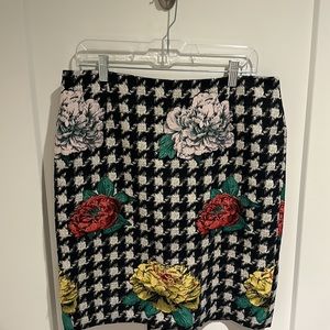 Sara Campbell Floral Tweed Patterned Skirt